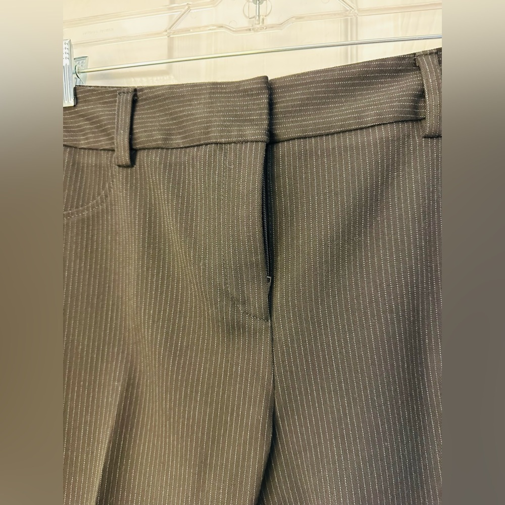 Elliott Lauren Designer black pinstripe trousers. Size 10. Very flattering.